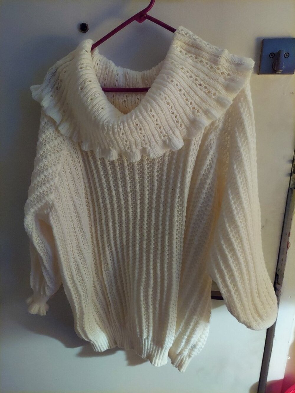 Shein Curve knitted pullover sweater, size 3XL, Cream Colored, long sleeves